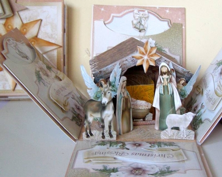The Glory of Christmas 1 Exploding Box Surprise Kit. by Margaret McCartney