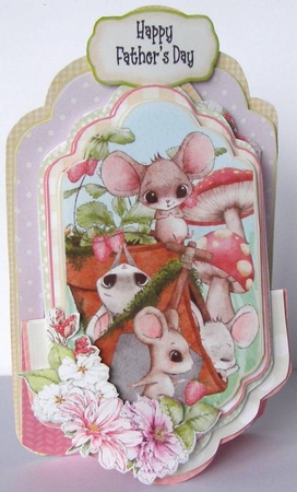 And all Things Mice 6 - Upright Z-fold Tag Card Mini Kit by Margaret McCartney