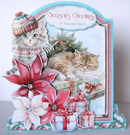 Festive Retro 7 XL Shaped Card Kit by Margaret McCartney