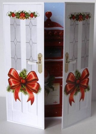 Lovely Christmas Robins Gate Fold (FOUR) by Margaret McCartney