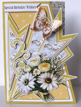 Fan-tastic White Daisies 3 5x7 by Margaret McCartney