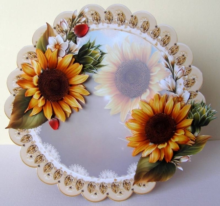 Stunning Sunflowers Scalloped Round Card Topper by Margaret McCartney