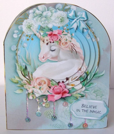 Unicorn Pyramid Full Card Mini Kit-3 by Margaret McCartney