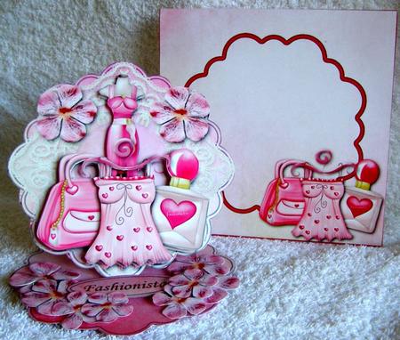 So Chic! Flower Shaped Easel Card Kit by Margaret McCartney