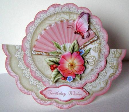 Fan De Fleur 'n Lace Wobble Card by Margaret McCartney