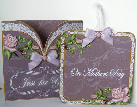 Lilac Roses Mothers Day Vintage Pocket Pull Card Kit by Margaret McCartney