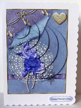 Lacey Magic Off-center Pyramid Mini Kit 1 by Margaret McCartney