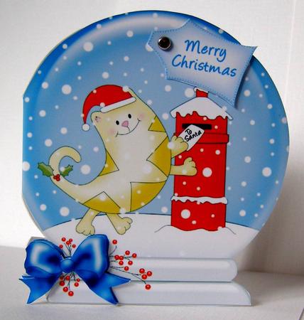 Xmas Cat Snow Globe by Margaret McCartney