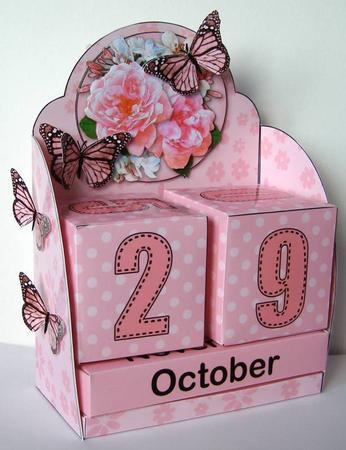 3D Floral Bouquet Perpetual Calendar Desk Set 3D Decoupage by Margaret McCartney