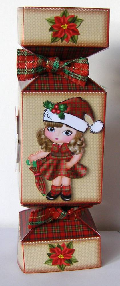 Tartan Christmas Cracker Treat Box by Margaret McCartney