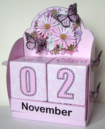 3D Pretty Blossoms Perpetual Calendar Desk Set 3D Decoupage by Margaret McCartney