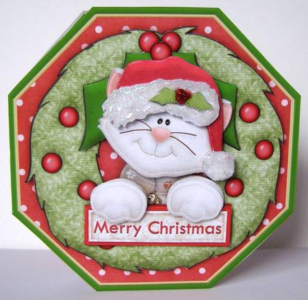 Christmas Cat Wreath Peeper with Decoupage Mini Kit by Margaret McCartney