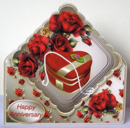 Romantic Gift Diamond Pyramid Card Mini Kit by Margaret McCartney
