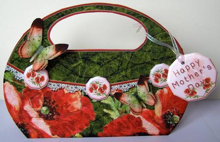 New Size Handbagcard Poppy 111 by Margaret McCartney