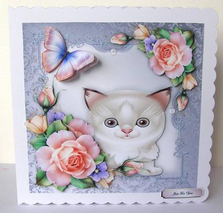 Mini Kit Spring Roses & Kitten by Margaret McCartney