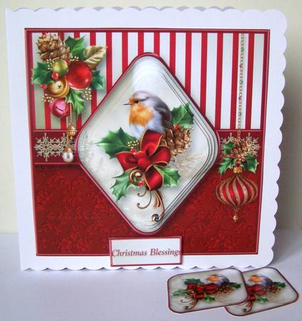 Christmas Robin - Diamond Pyramid Card Mini Kit by Margaret McCartney