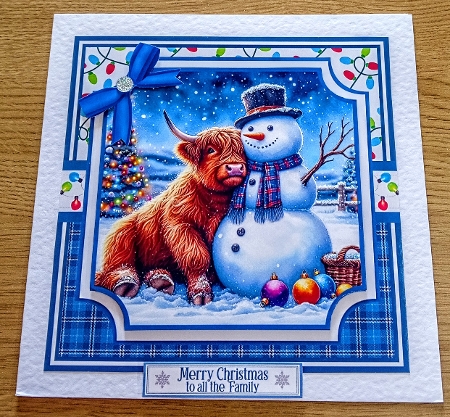 CHRISTMAS CUDDLES 6X6 by Margaret Scott