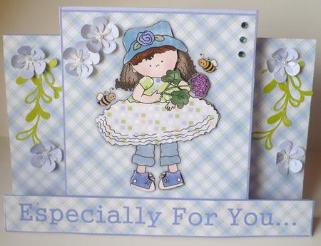 Cloey Loves Purple Flowers Stagger Fold Card by Margaret Skinner