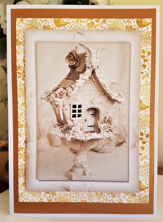 Vintage Shabby Toppers 6 by Margaret Swann