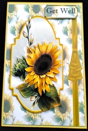 Pretty Sunflower Mini Kit by Margarette Blakeborough