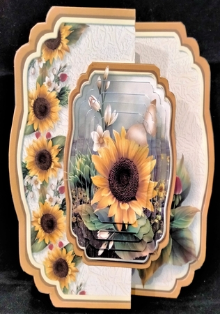 Sunflowers - Foldback Card Mini Kit by Margarette Blakeborough