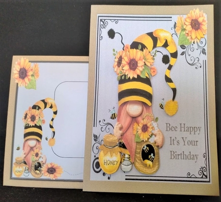Bee Happy Gnome 02 by Margarette Blakeborough