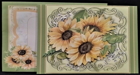 8x8 Mini Kit, Sunflowers and Babys Breath by Margarette Blakeborough