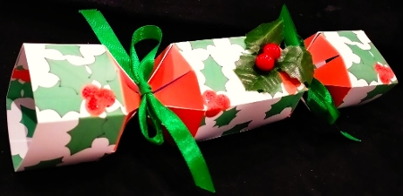 Christmas Cracker (5) by Margarette Blakeborough