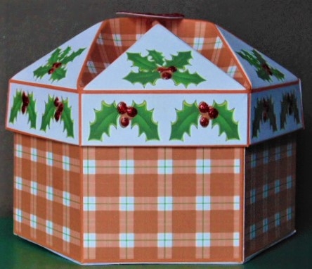 FTBS Tartan & holly by Margarette Blakeborough