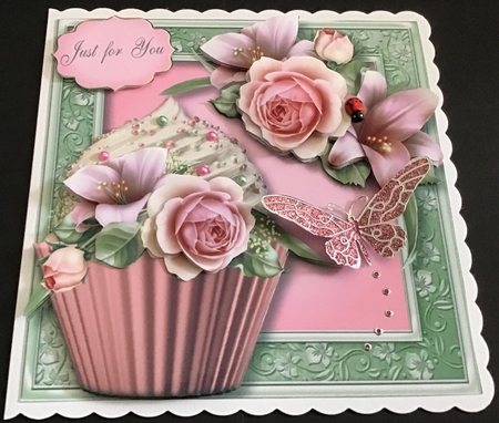 Floral Cupcakes Bumper Kit 5 by Maria Arnold