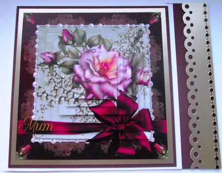 Old English Rose by Maria Arnold