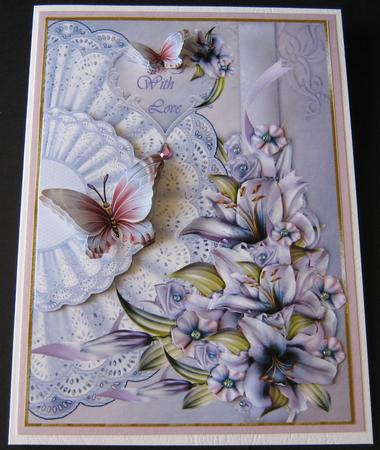 Bleu Lillie Beauty by Maria Arnold