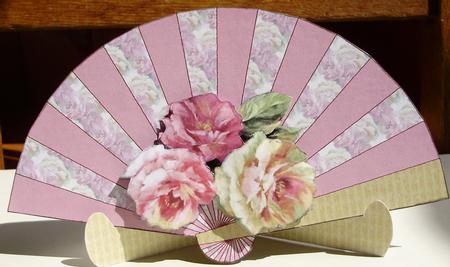 Cut Rose Fan & Stand by Marijke Kok
