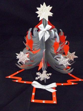 Christmas 3D Open Tree Card by Maz Kfk