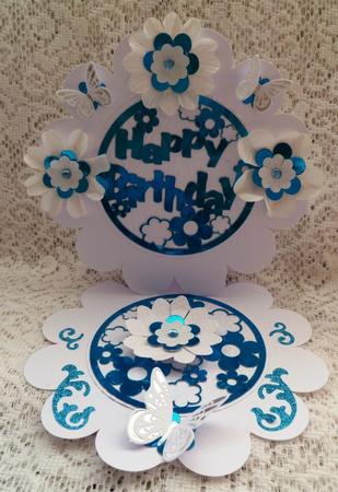 Circle Scallop Easel Card - Happy Birthday - Silhouette by Maz Kfk