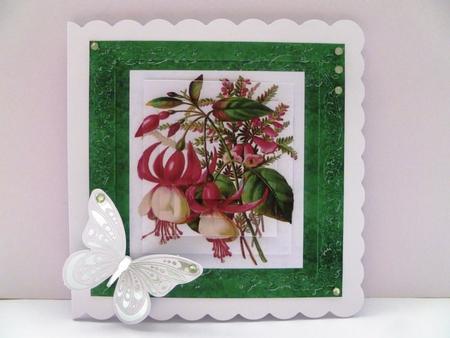 Fabulous Fuschias Pyramid Topper by Maz Kfk