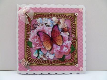 Pretty Flowers & Butterfly Round Edged Pyramage & Decoupage by Maz Kfk