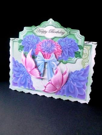 Dahlia Overlapper Card Kit by Maz Kfk