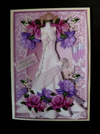 Wedding Dress & Roses by Maz Kfk
