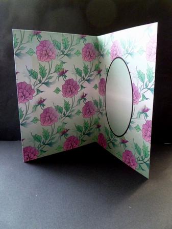Oriental Flower Insert by Maz Kfk