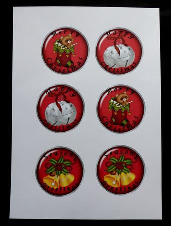 6 Christmas Buttons (2) by Maz Kfk