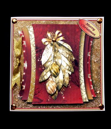 Golden Christmas - Curved Layers Card Mini Kit by Maz Kfk