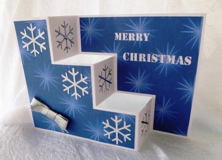 Snowflake Fold Card by Maz Kfk