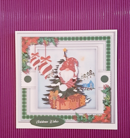 4,Cards Christmas Gnomes by Marion Harding