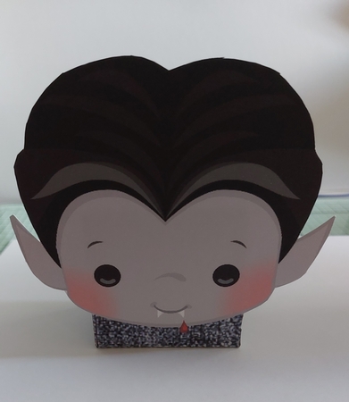 HALLOWEEN  DRACULA TOP TREAT BOX by Marion Harding