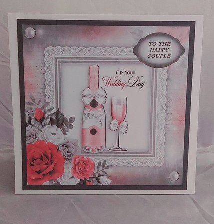 WEDDING CHAMPAGNE by Marion Harding