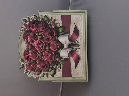 Heart Of Roses Tent Card Kit by Marion Harding