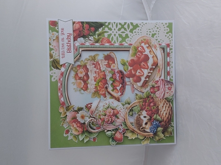 The Vintage Strawberry Patch 8 XL Shaped Card Kit by Marion Harding