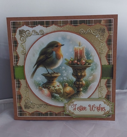 Little Christmas Robin 4 6x6 Simply Cards  by Marion Harding