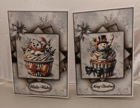 Christmas Cup Cake Mini Kit 3  by Marion Harding